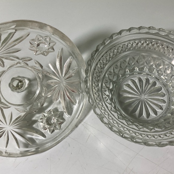 1960's Anchor Hocking USA Clear Pressed Glass "Star of David" Lidded Candy Jar - Picture 3 of 4